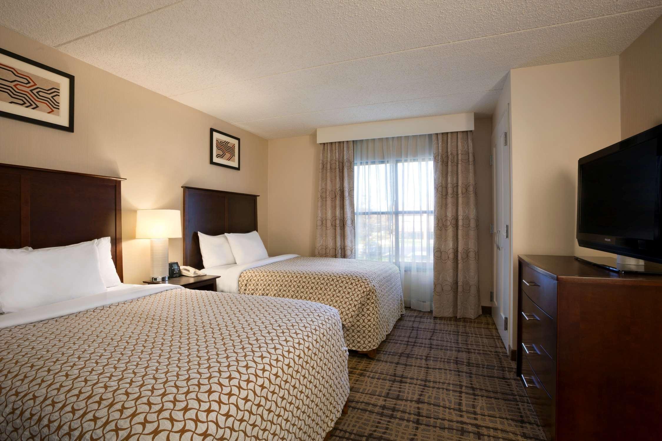 Embassy Suites Cleveland - Beachwood Pokoj fotografie
