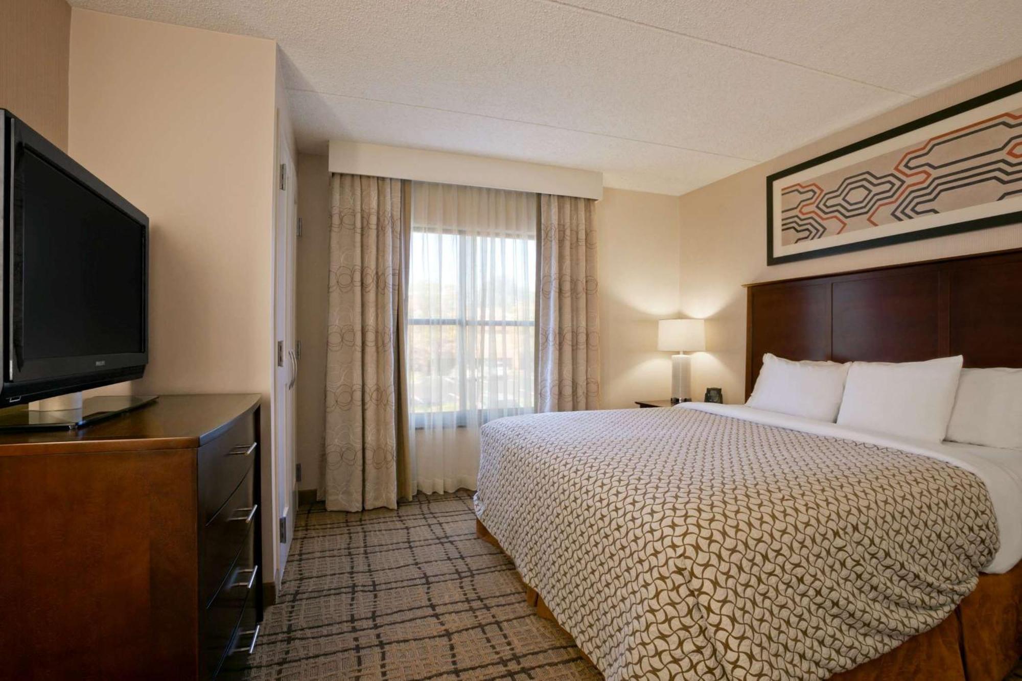 Embassy Suites Cleveland - Beachwood Exteriér fotografie